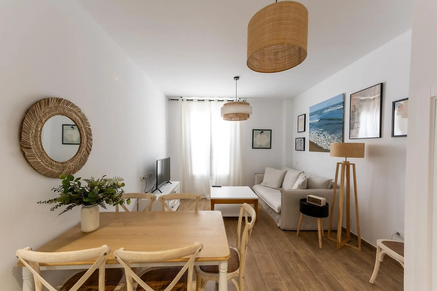 コニル・デ・ラ・フロンテラBodega Centro Olehousingアパートメント スペイン
